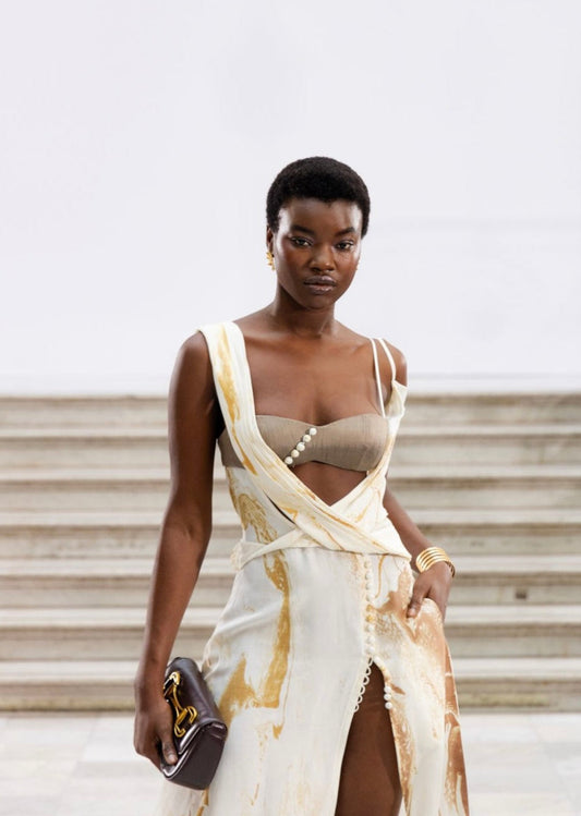 THE SIGNATURE MAXI DRESS