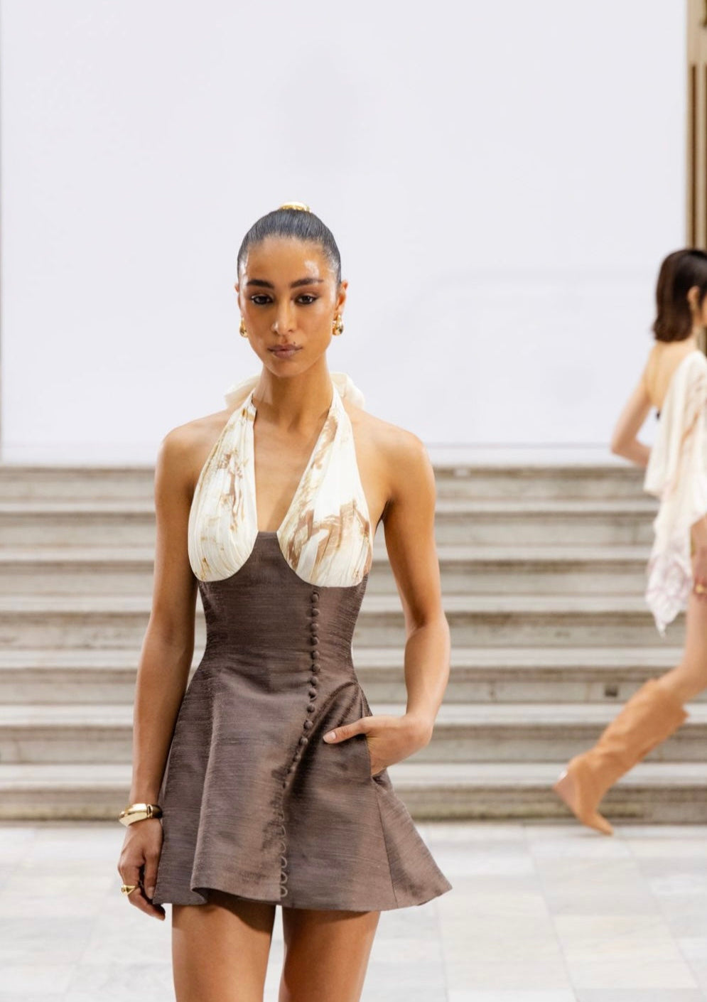 THE SIGNATURE MINI DRESS